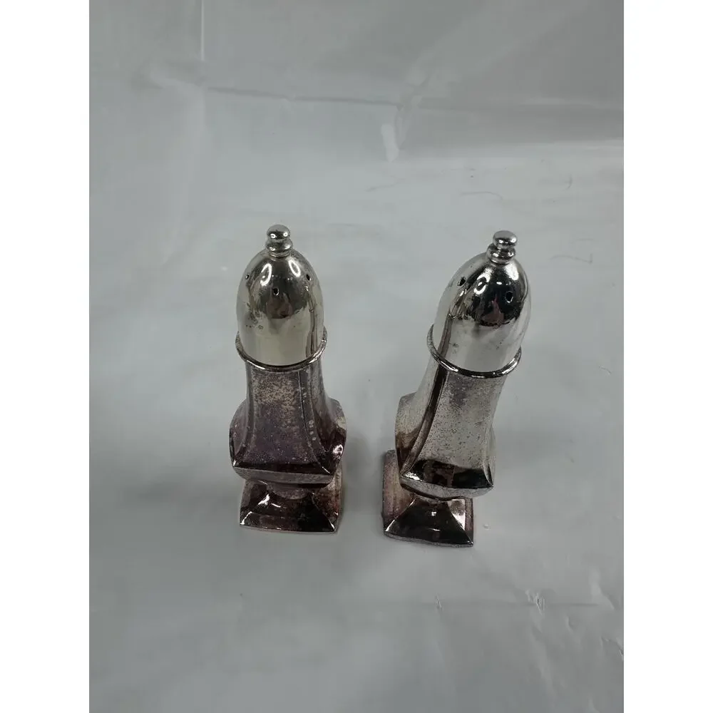 Vintage Oneida Silver Plate Salt & Pepper Shakers Pair Elegant Design Japan